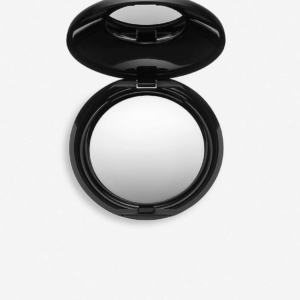 PAT McGRATH LABS Skin Fetish: Sublime Perfection Blurring Under-eye Powder - Medium(4gm)